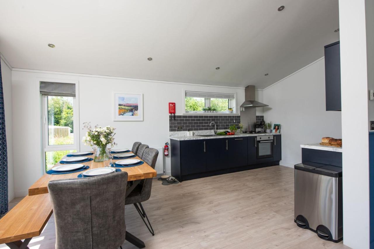 Buttercup Lodge, 33 Roadford Lake Lodges Lifton Exterior foto