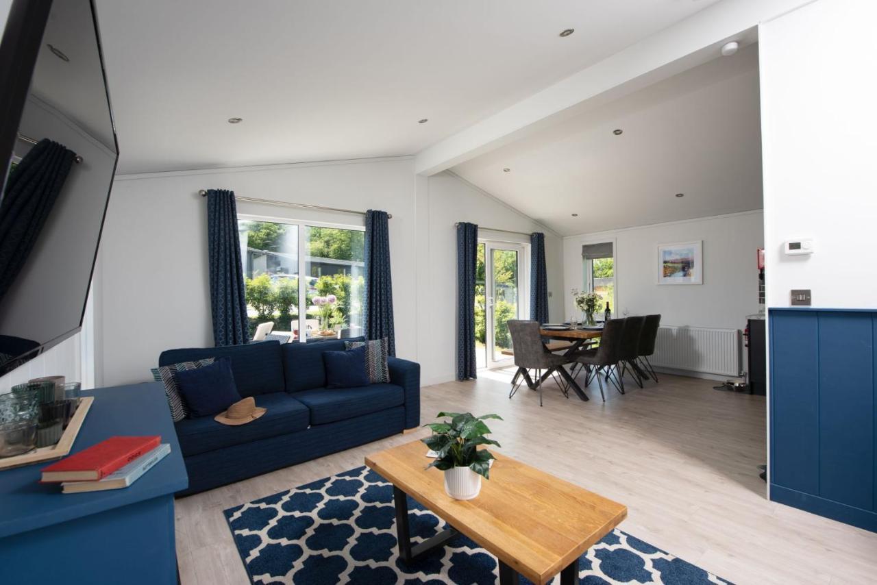 Buttercup Lodge, 33 Roadford Lake Lodges Lifton Exterior foto